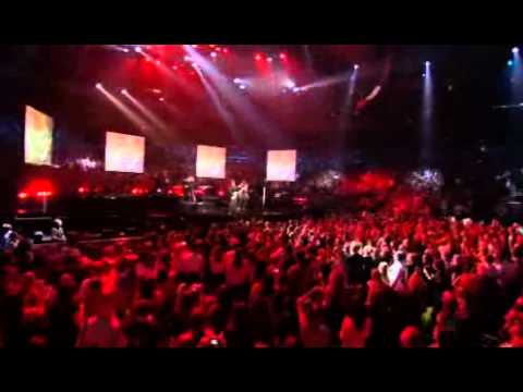 Bon Jovi - Raise Your Hands (Live at Madison Square Garden) 2008