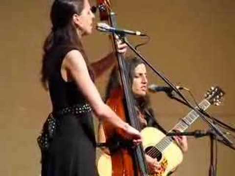 Avila (The Wailin' Jennys)