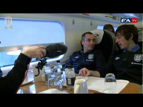 Wayne Rooney interviews Leon Osman and Leighton Baines | FATV