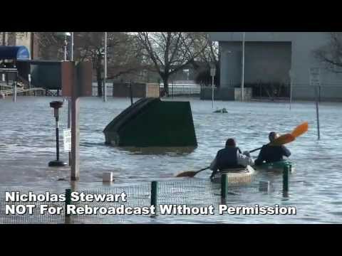 MAJOR FLOODING Peoria, Illinois 4/22/13