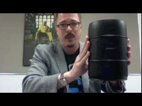 Vince Gilligan UnBoxing Breaking Bad : The Complete Series Barrel