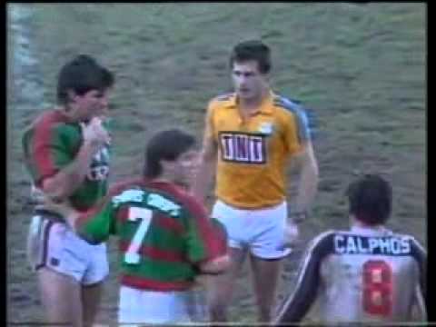 Footy Fight - Les 'Bundy' Davidson King Hits Peter Kelly