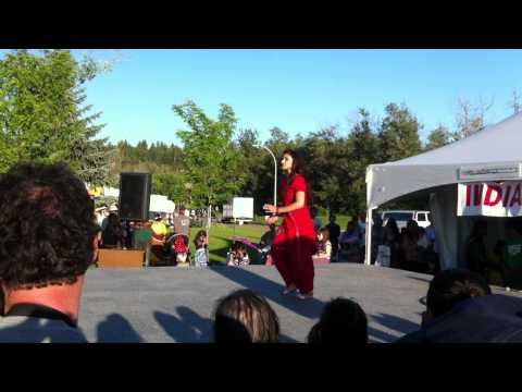 Edmonton Heritage Festival 2011 - Punjabi Bhangra dance *HD*