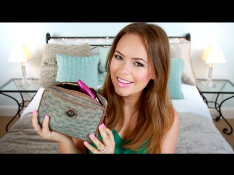 What's In My Makeup Bag!