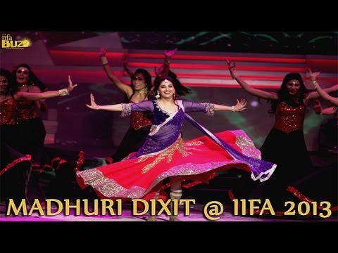 Madhuri Dixit Performance at IIFA 2013