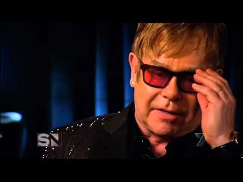 Elton John opens up to Molly Meldrum