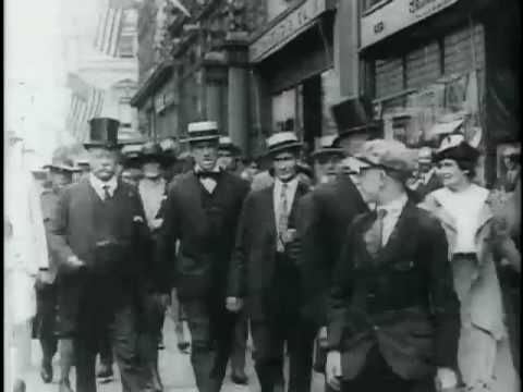 Theodore Roosevelt on Fifth Avenue, New York, near St. Patricks Cathedral