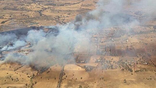 170 firefighters save Toodyay homes 