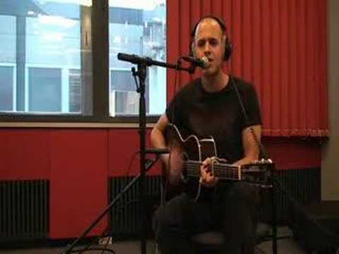 Milow - Ayo Technology (live acoustic 2008)