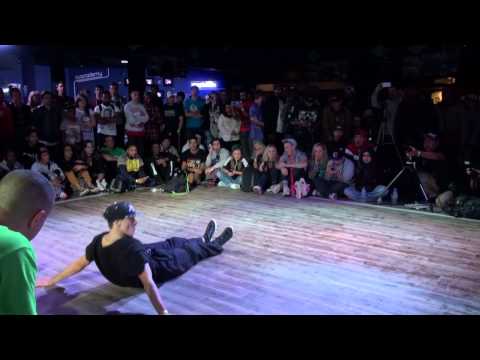 Lussy Sky vs Thesis - BBoy Championships World Finals 2013 - Solo BBoy Top 16