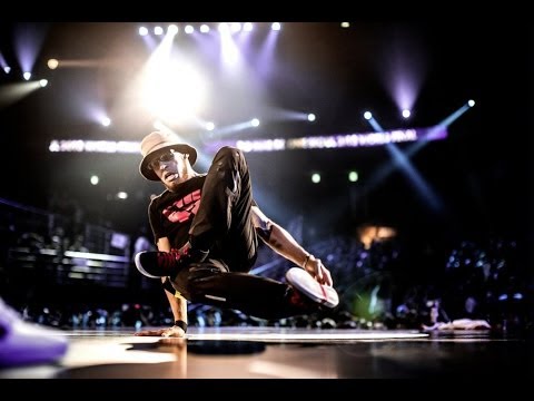 Mounir vs Lilou - Semi Finals - Red Bull BC One World Final 2013 Seoul