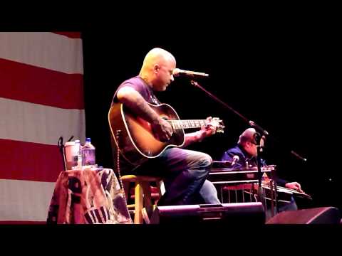 Aaron Lewis - It's Been Awhile HD Live in Lake Tahoe 8/06/2011