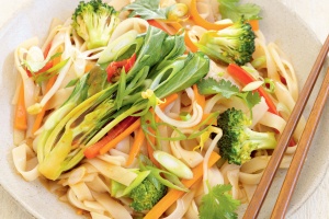 Curtis' Asian ginger vegetables and rice noodles