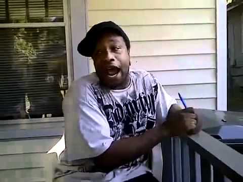 Hood Rapper Spits Hood Freestyle! Part 1 (sittin sideways)