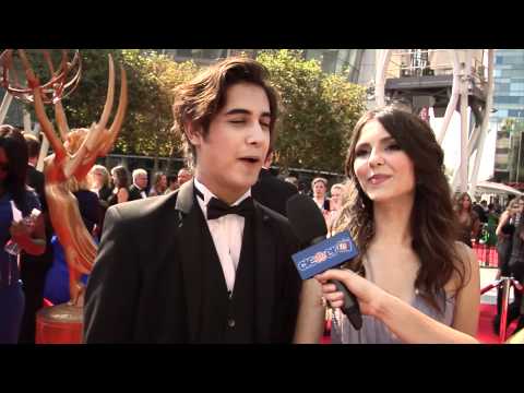 Victoria Justice & Avan Jogia at the Creative Arts Emmy Awards 2011