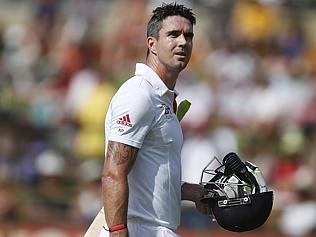 Pietersen rebuffs retirement talk