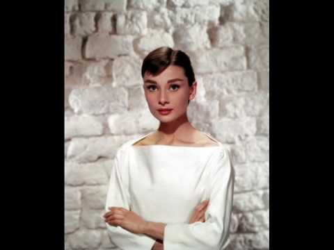 Grace Kelly and Audrey Hepburn-the true fashion icons