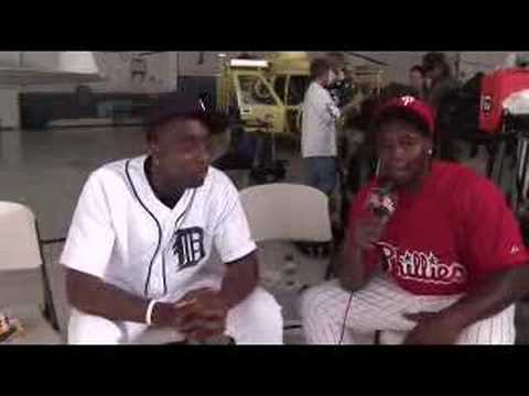 Dontrelle Willis, Ryan Howard, & David Wright having fun.