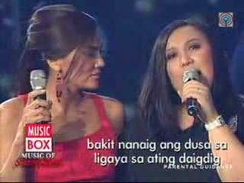 Kuh sings with Lea, Zsazsa, Clair, Sharon and Sarah