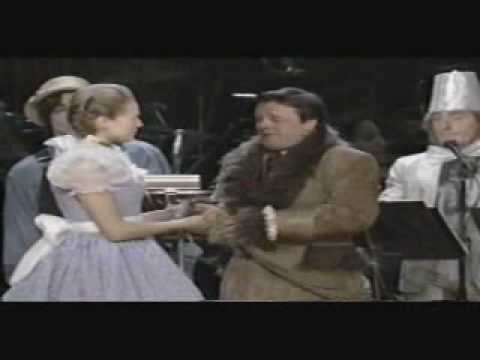 Nathan Lane As The Cowardly Lion Sings 'If I Only Had A Nerve'