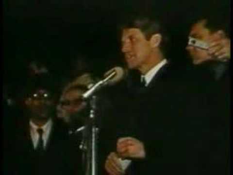 Robert Kennedy announces death of Martin Luther King, Jr.