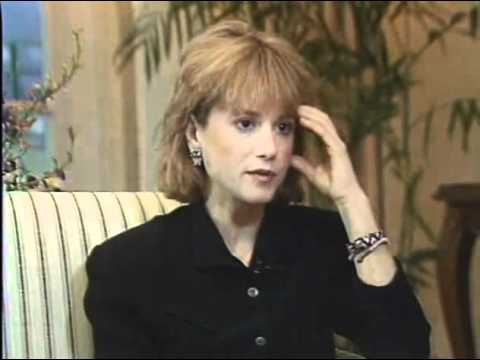 Holly Hunter Interviewed by Bobbie Wygant for 'Always', 1989