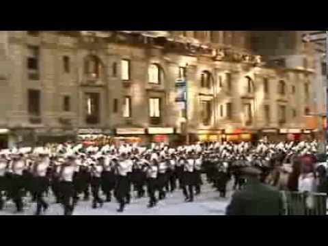 Macy's Day Parade 2013 UMASS Marching Band