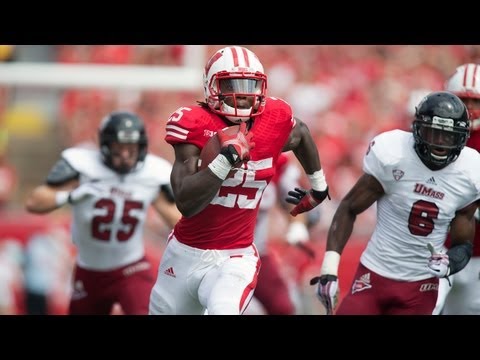 Wisconsin vs UMass Football Highlights