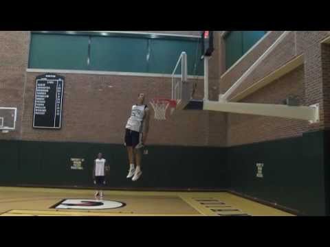 Indiana Pacers Practice - Gerald Green Gets His Head Above the Rim!