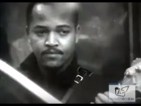 (BASS+VOICE) James Jamerson - I Heard It Through The Grapevine (Bass+Voice)