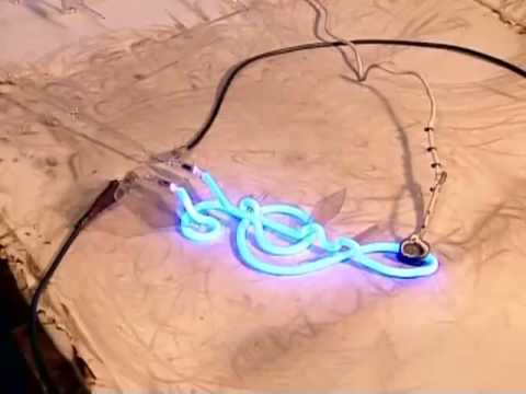 How Neon Signs Are Made