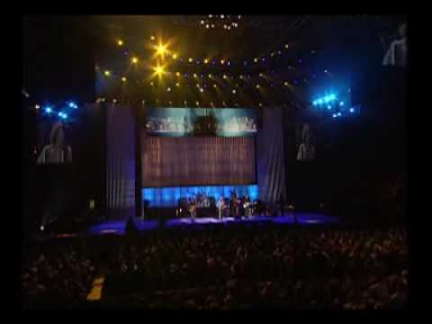 Bon Jovi - Livin On A Prayer+WDOA@Concert For New York City