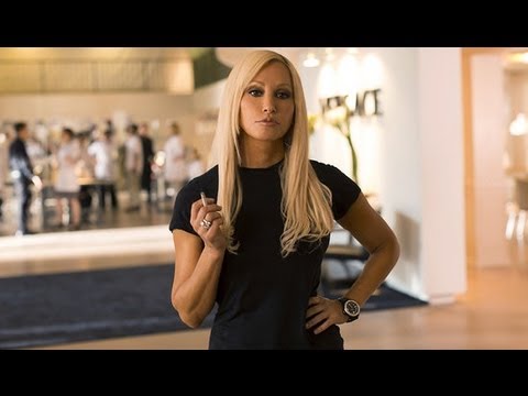 Gina Gershon Plays Donatella Versace in House of Versace | POPSUGAR Interview