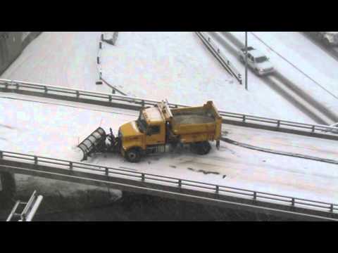 1st snow storm in Halifax stuck plow and bus