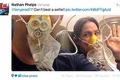 Aussie takes 'selfie' during plane emergency (Thumbnail)