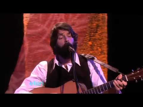 Ray LaMontagne and the Pariah Dogs Perform 'Beg Steal or Borrow'