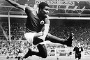 Soccer legend Eusebio dies, aged 71 (Thumbnail)