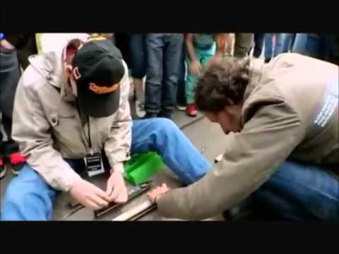 James May Toy Stories the great train race