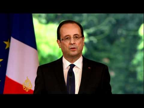 Hollande sworn in as president of France