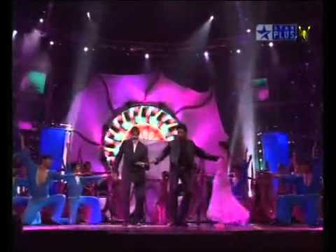 Kajra re Aishwarya Rai Abhishek Amitabh Bachchan Live-Imran Mobile 03134906565.flv