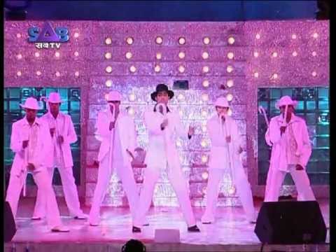 Amitabh Bachchan & Abhishek Bachchan   Live in Concert HELP! 2005