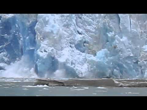 SAWYER GLACIER CALVING TURNS DANGEROUS [HD]