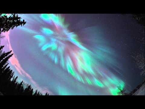 Coronal aurora over Fairbanks, Alaska (January 22, 2012)