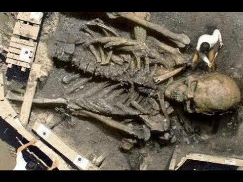 Giant Human Skeleton Discovered