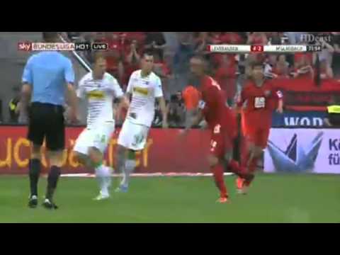 Golazo de Gonzalo Carstro del Bayer 04 Leverkusen - 2013