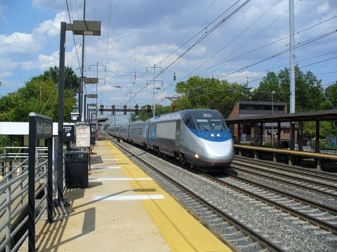 Amtrak, NJT Parade of Trains II: Two Hours and 20 Trains at Princeton Junction