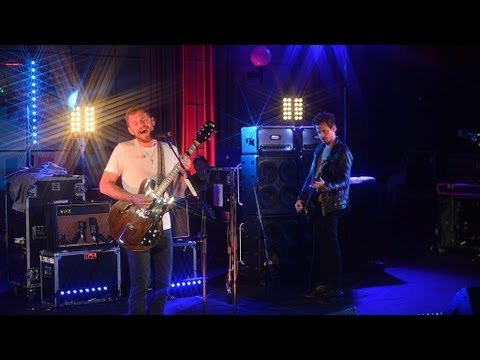 Kings Of Leon cover Robyn's Dancing On My Own