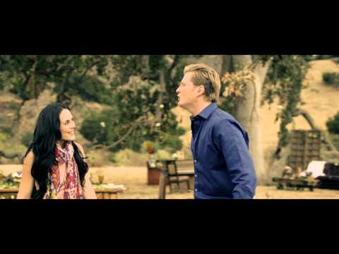 Alexander Acha - Amor Sincero feat. Zuria Vega (Video Oficial)