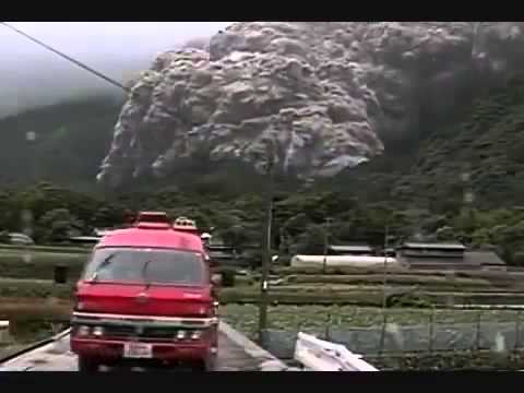 Craziest Insane Video 2013 - Dome Collapse and Pyroclastic Flow at Unzen Volcano