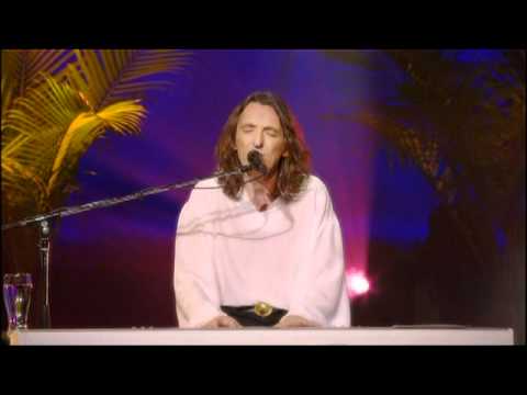 Singer songwriter Roger Hodgson Take the Long Way Home